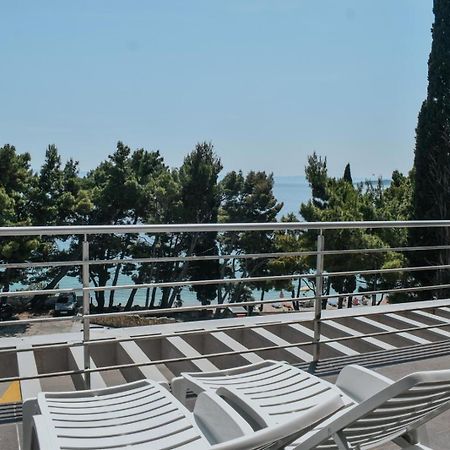 Motel Ljetni Raj Baska Voda Ngoại thất bức ảnh
