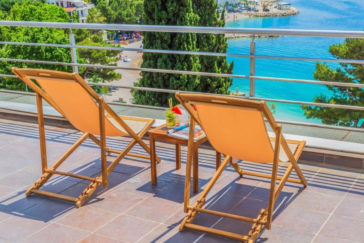Motel Ljetni Raj Baska Voda Ngoại thất bức ảnh