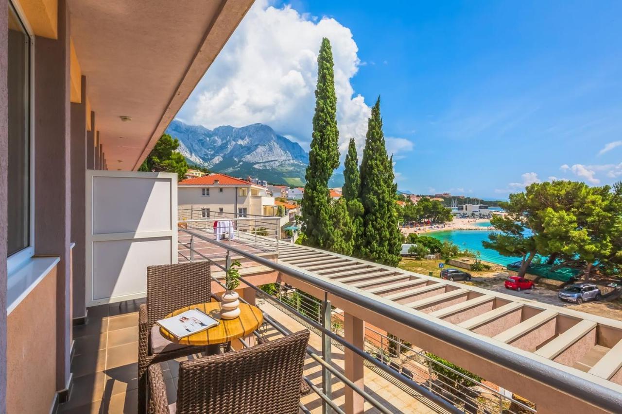 Motel Ljetni Raj Baska Voda Ngoại thất bức ảnh