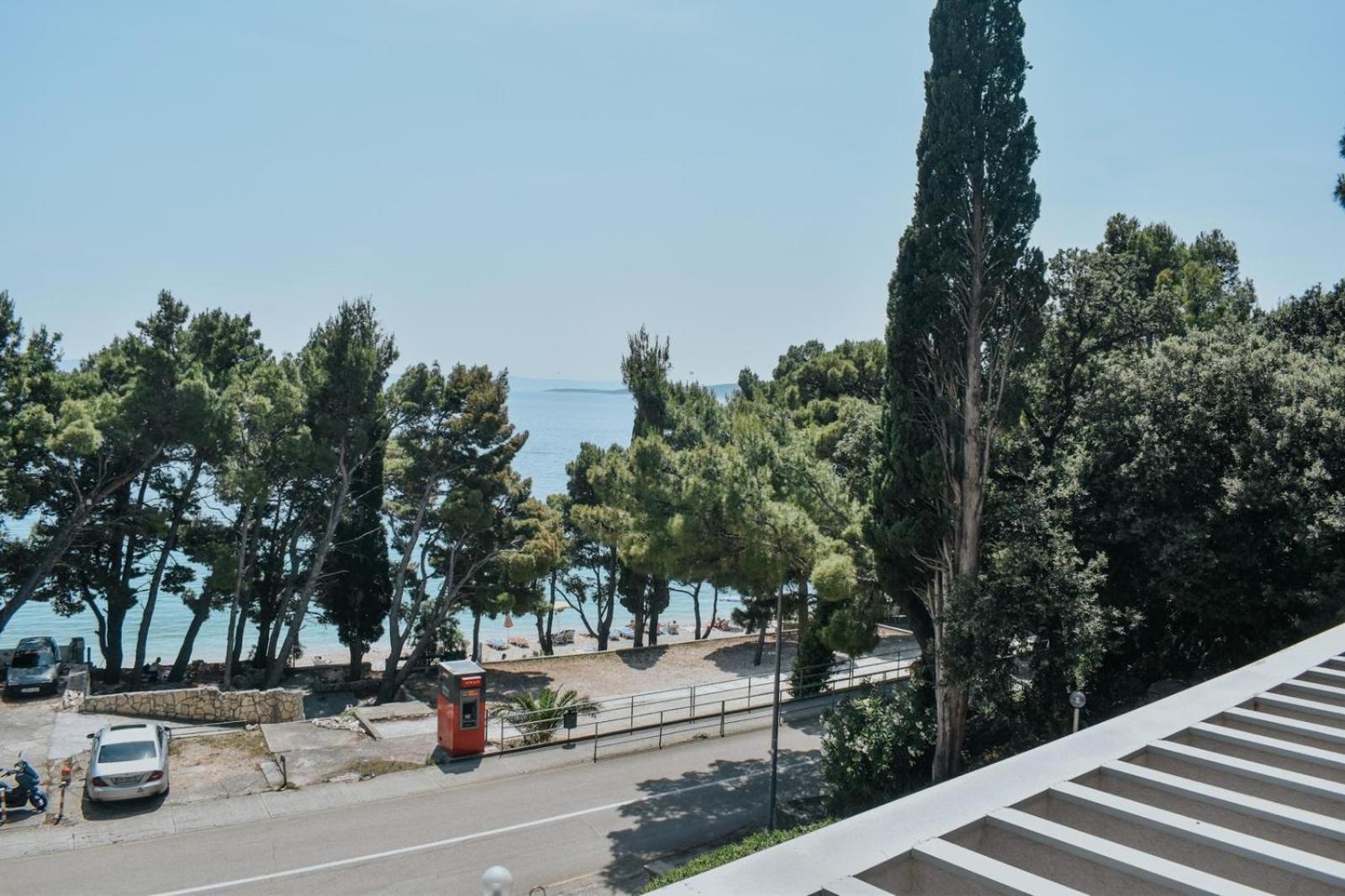 Motel Ljetni Raj Baska Voda Ngoại thất bức ảnh